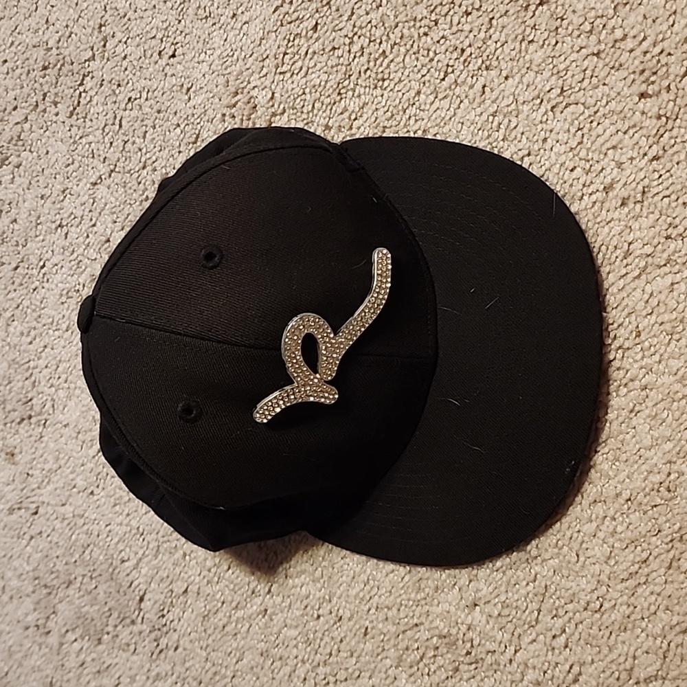 Roca Wear hat